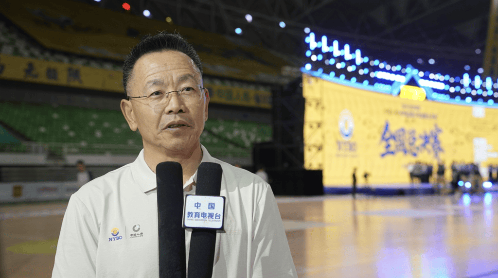 这项赛事把姚明带到草原观赛，从这里看见中国篮球的未来