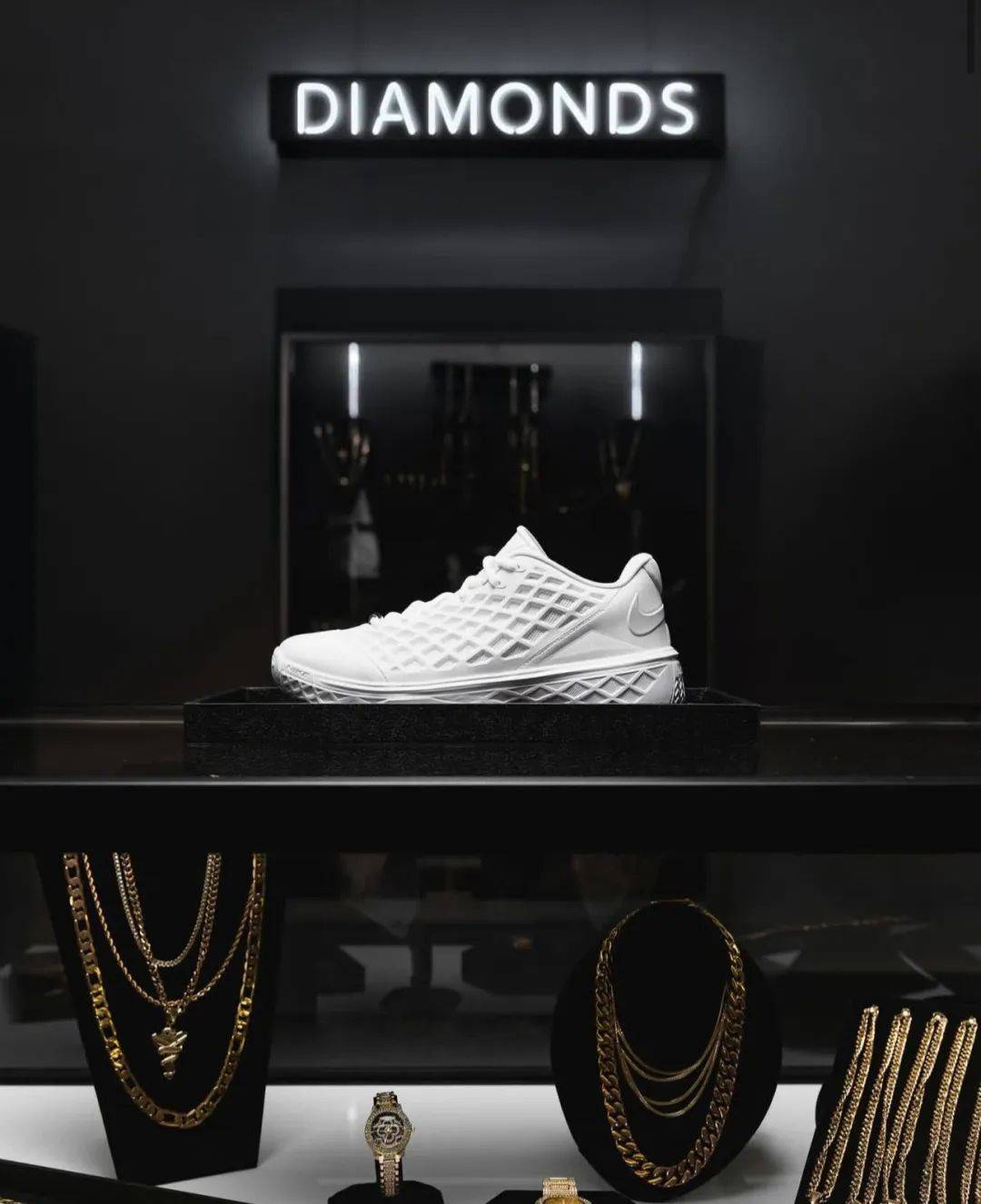 Nike 官方「科比鞋展」猛货不少!未来「发售新鞋」都在这!