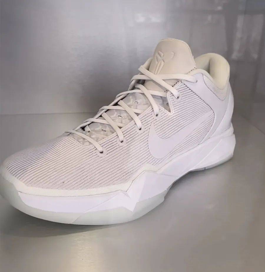 Nike 官方「科比鞋展」猛货不少!未来「发售新鞋」都在这!